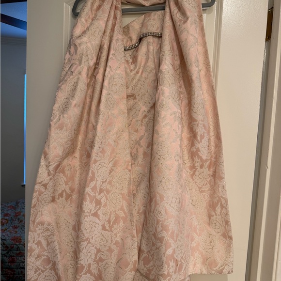 Jessica McClintock Strapless Dress in Blush Pink - Picture 5 of 8